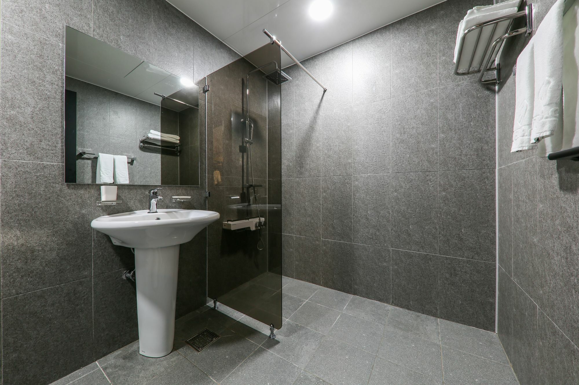 Bcent Hotel Busan Bagian luar foto